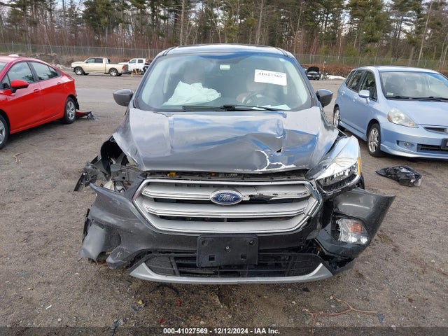 Ford ESCAPE SE 2019 1FMCU9GD0KUA00554 Image 13