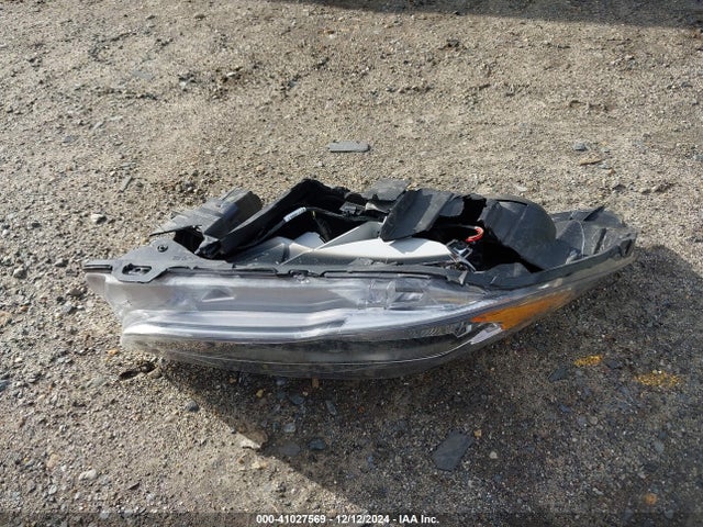 Ford ESCAPE SE 2019 1FMCU9GD0KUA00554 Image 18