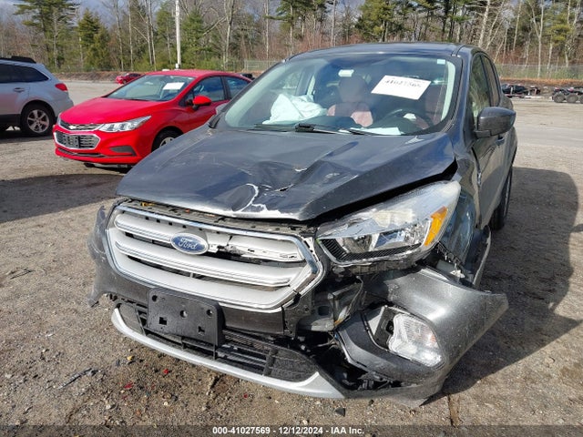 Ford ESCAPE SE 2019 1FMCU9GD0KUA00554 Image 6