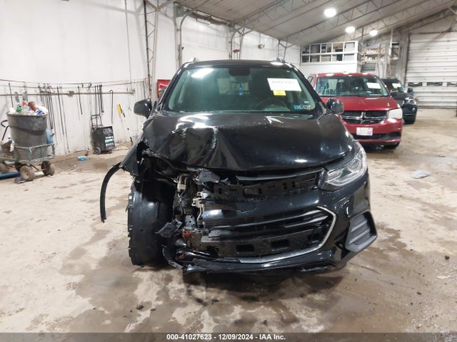 KL7CJPSB0KB899593 Chevrolet Trax Lt