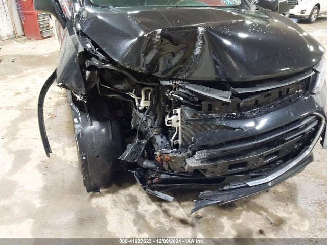 KL7CJPSB0KB899593 Chevrolet Trax Lt