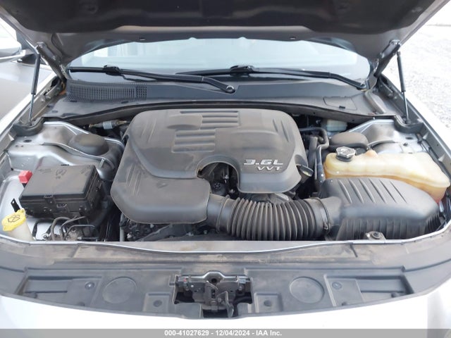2C3CCAEGXEH312740 Chrysler 300C