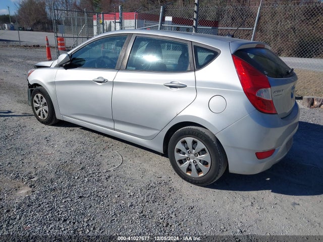 Hyundai ACCENT SE 2017 KMHCT5AE8HU348494 Image 3