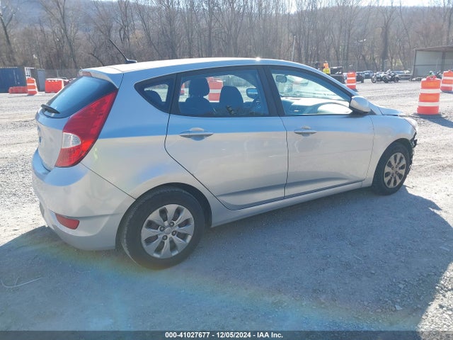 Hyundai ACCENT SE 2017 KMHCT5AE8HU348494 Image 4