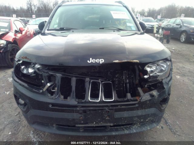 1C4NJDEB2HD109634 Jeep Compass Latitude 4x4