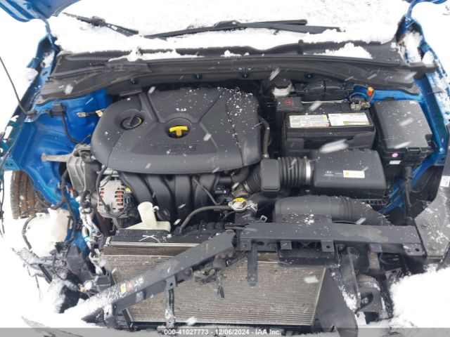 KMHH35LE9JU040713 Hyundai ELANTRA GT