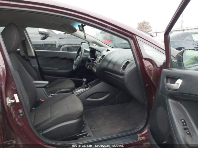 3KPFK4A75JE230567 KIA FORTE LX