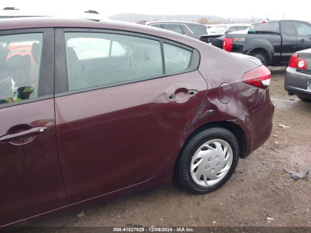3KPFK4A75JE230567 KIA FORTE LX