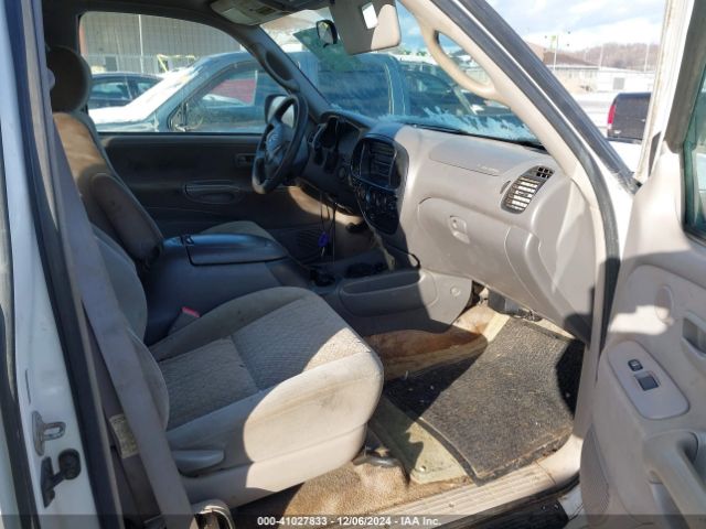 2005 TOYOTA TUNDRA 5TBBT44105S473100 Photo 4