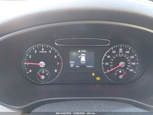 5XYPG4A5XKG565588 KIA Sorento 3.3l Lx