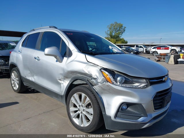 3GNCJRSB0HL195696 Chevrolet Trax Premier