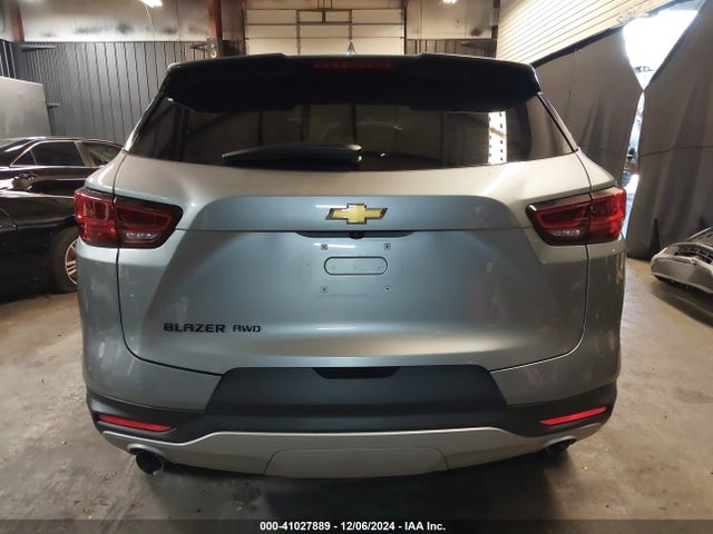 Chevrolet Blazer Awd 2lt 2023 3GNKBHR4XPS158086 Image 17