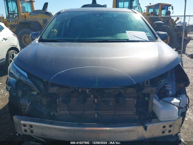 5TDYRKEC1RS191042 Toyota SIENNA XLE