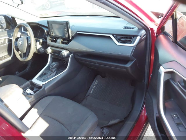 2T3H1RFV5LW103065 Toyota RAV4 LE