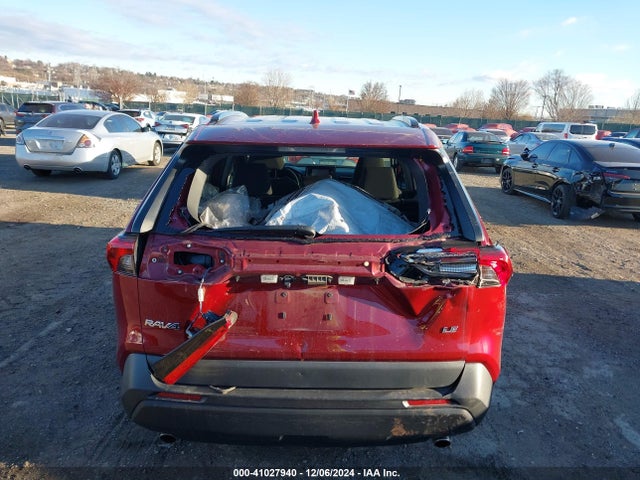 2T3H1RFV5LW103065 Toyota RAV4 LE