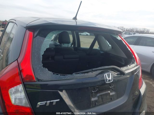 3HGGK5H46JM703972 Honda FIT LX