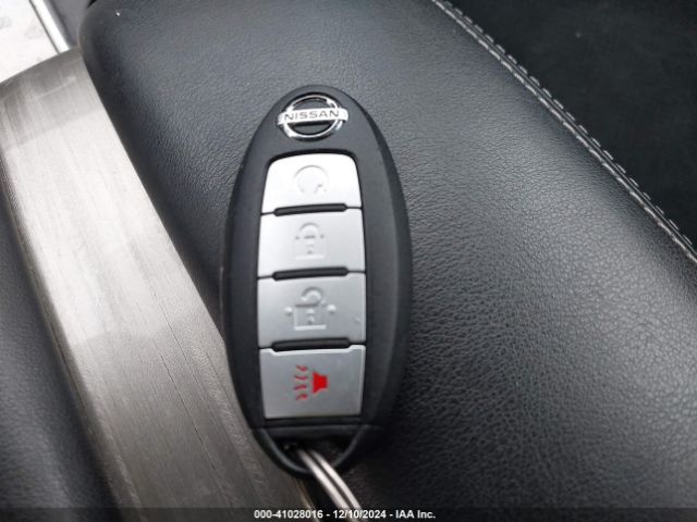 5N1AZ2MG1JN134593 Nissan MURANO SV