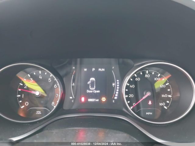 3C4NJCBB9KT686242 Jeep Compass Latitude Fwd