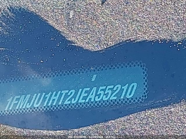 1FMJU1HT2JEA55210 Ford Expedition Xlt