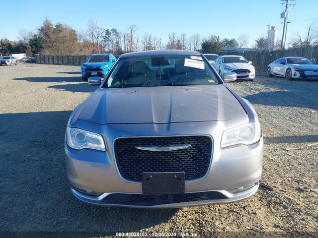 Chrysler 300c Platinum 2016 2C3CCAPG5GH217230 Image 12