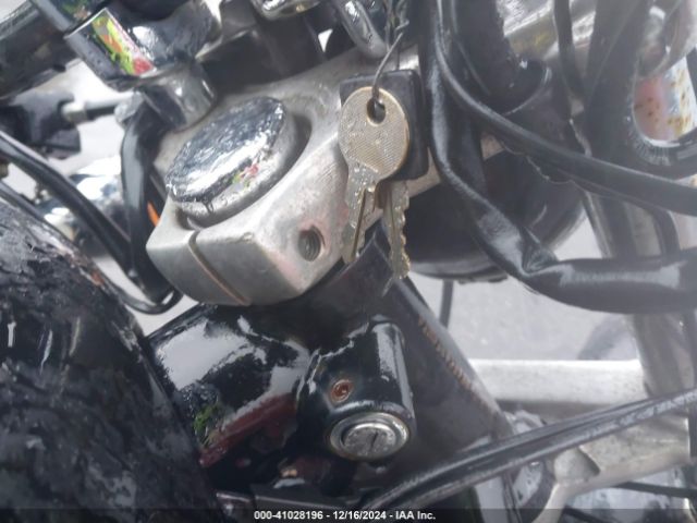 2008 HARLEY-DAVIDSON XL1200 1HD1CV3168K417604 Photo 10