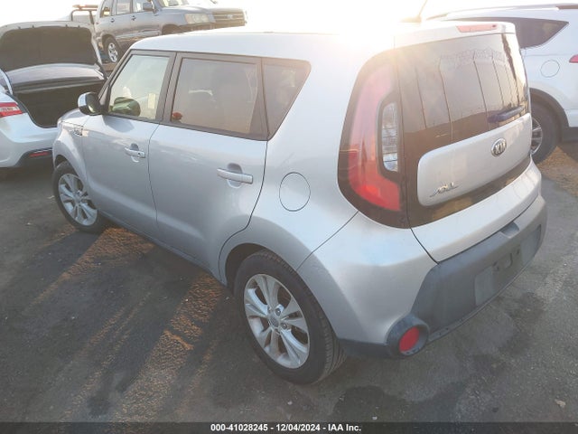 KIA SOUL + 2015 KNDJP3A51F7768632 Image 3