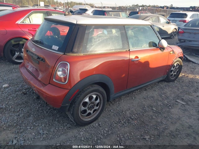 2012 MINI COOPER WMWSU3C58CT255467 Photo 3