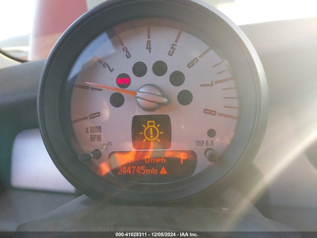 2012 MINI COOPER WMWSU3C58CT255467 Photo 6