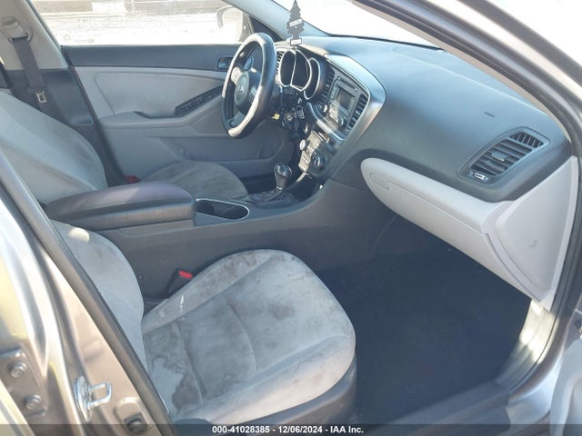 KIA Optima 2014 5XXGM4A78EG307587 Image 17