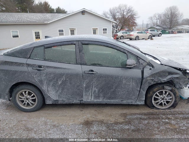 Toyota Prius Two Eco 2018 JTDKARFU6J3066959 Image 14