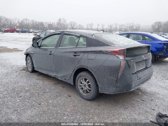 Toyota Prius Two Eco 2018 JTDKARFU6J3066959 Image 3