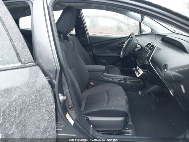 Toyota Prius Two Eco 2018 JTDKARFU6J3066959 Image 5