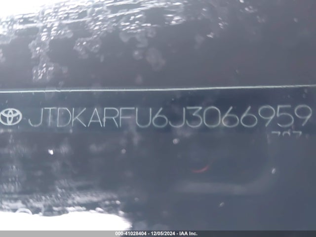 Toyota Prius Two Eco 2018 JTDKARFU6J3066959 Image 9