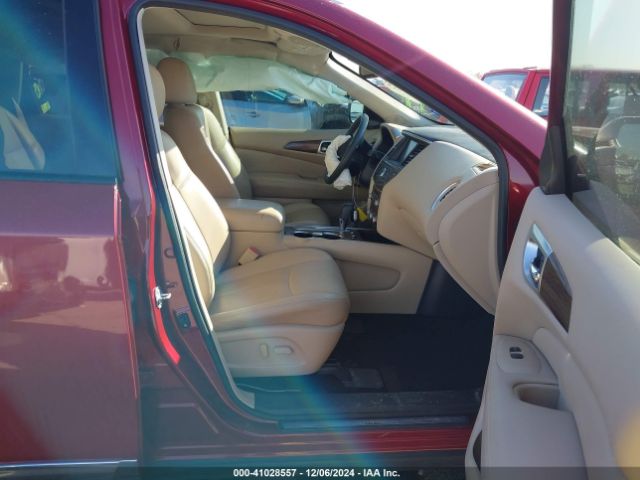 5N1DR2MN1HC669229 Nissan Pathfinder Platinum