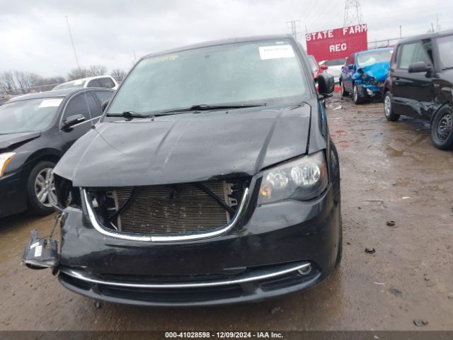 2C4RC1HG6ER188350 Chrysler Town & Country S