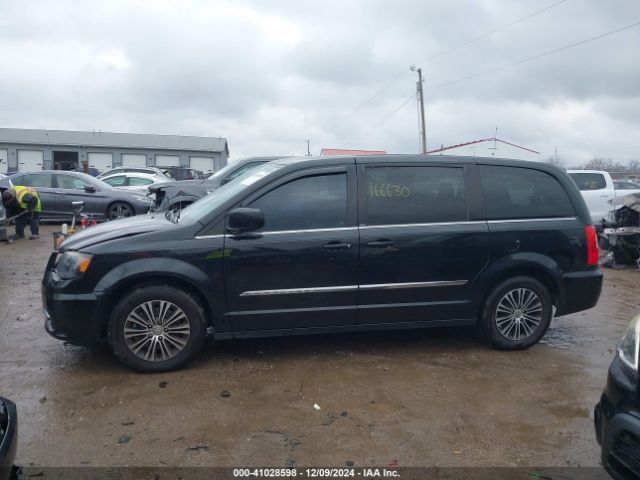 2C4RC1HG6ER188350 Chrysler Town & Country S