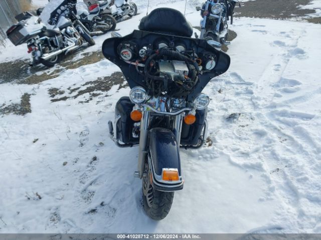 2013 HARLEY-DAVIDSON FLHTCU 1HD1FCM15DB623419 Photo 4