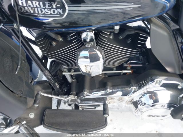 2013 HARLEY-DAVIDSON FLHTCU 1HD1FCM15DB623419 Photo 8