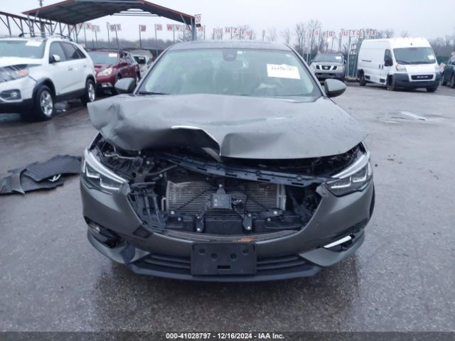 W04GP6SX3K1011704 Buick Regal Sportback Fwd Essence