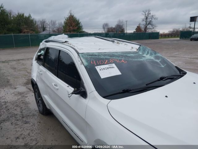 1C4RJFAG2LC335945 Jeep Grand Cherokee Laredo E 4x4