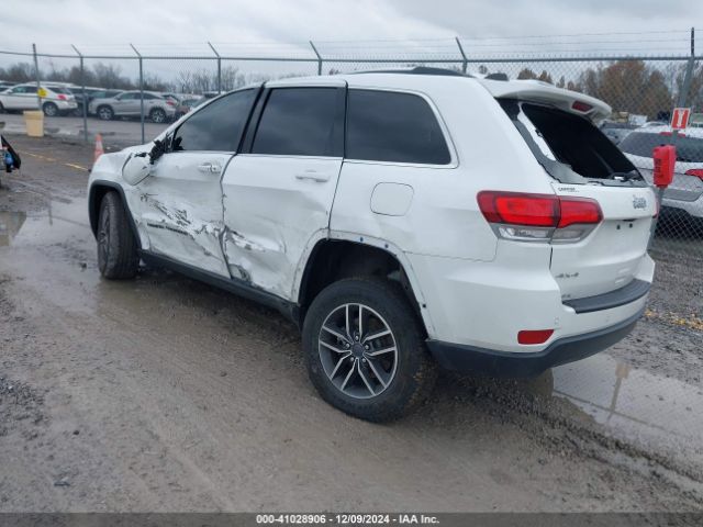 1C4RJFAG2LC335945 Jeep Grand Cherokee Laredo E 4x4