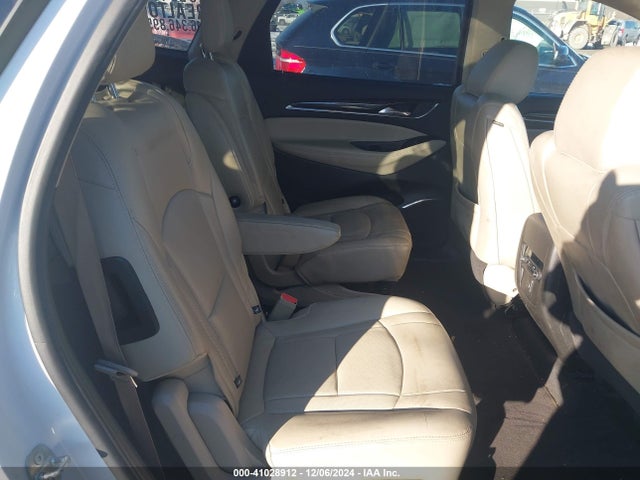 5GAEVAKW3JJ242082 Buick Enclave Essence