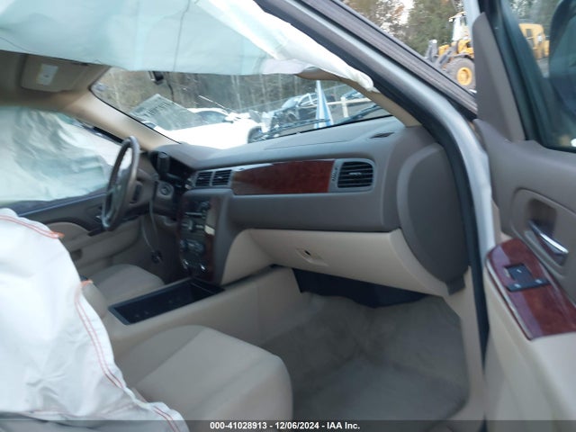 Chevrolet Tahoe Ls 2014 1GNSCAE03ER227398 Image 5