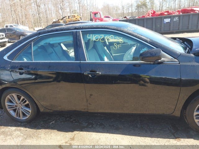 4T1BF1FK1GU152373 Toyota CAMRY SE