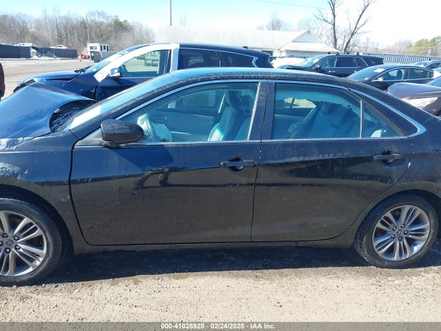 4T1BF1FK1GU152373 Toyota CAMRY SE