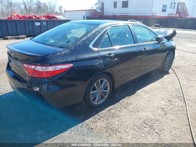 4T1BF1FK1GU152373 Toyota CAMRY SE