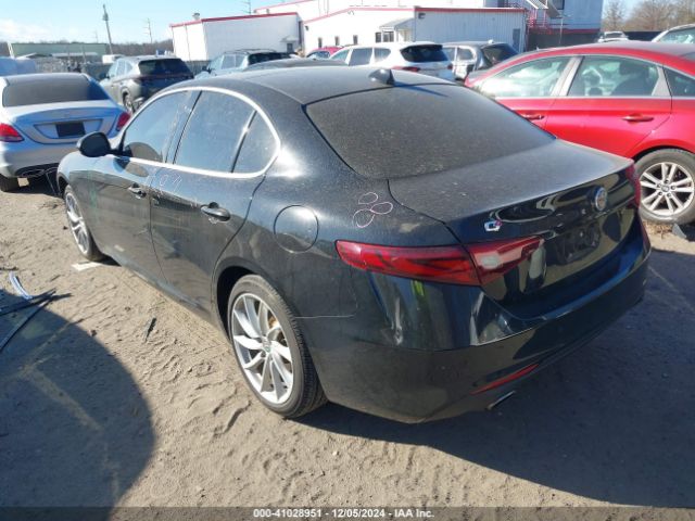 ZARFANANXL7631385 Alfa Romeo Giulia Awd