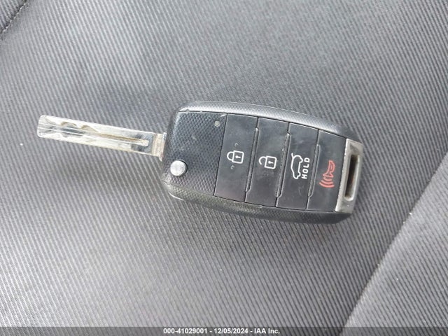 KIA SOUL + 2014 KNDJP3A5XE7728726 Image 11
