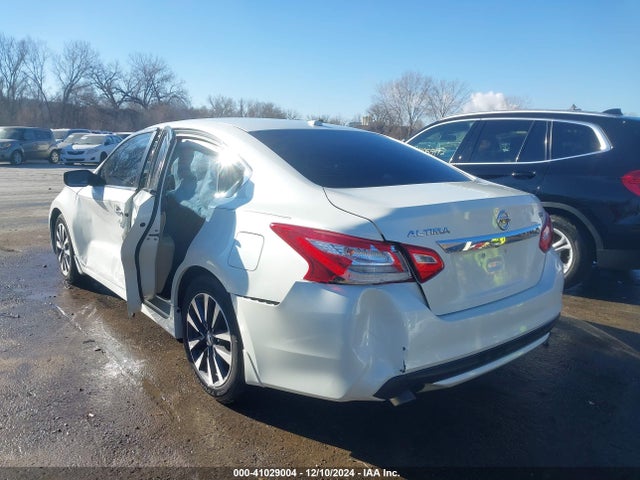 Nissan Altima 2.5 Sv 2017 1N4AL3AP0HC284237 Image 3
