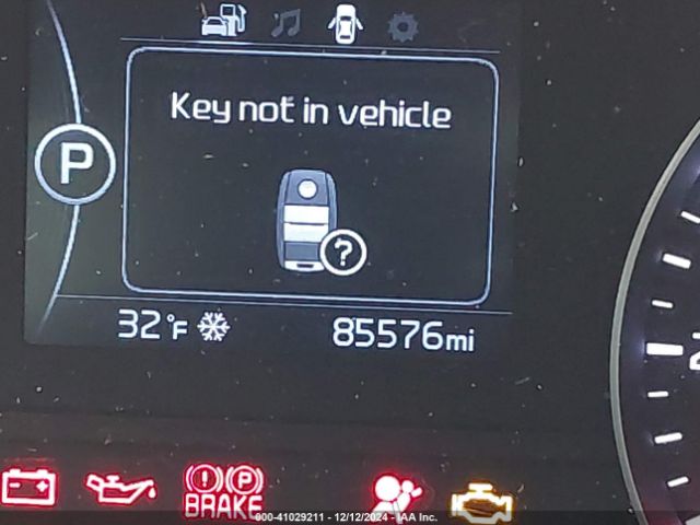 KNDPNCAC1H7281660 KIA Sportage Ex